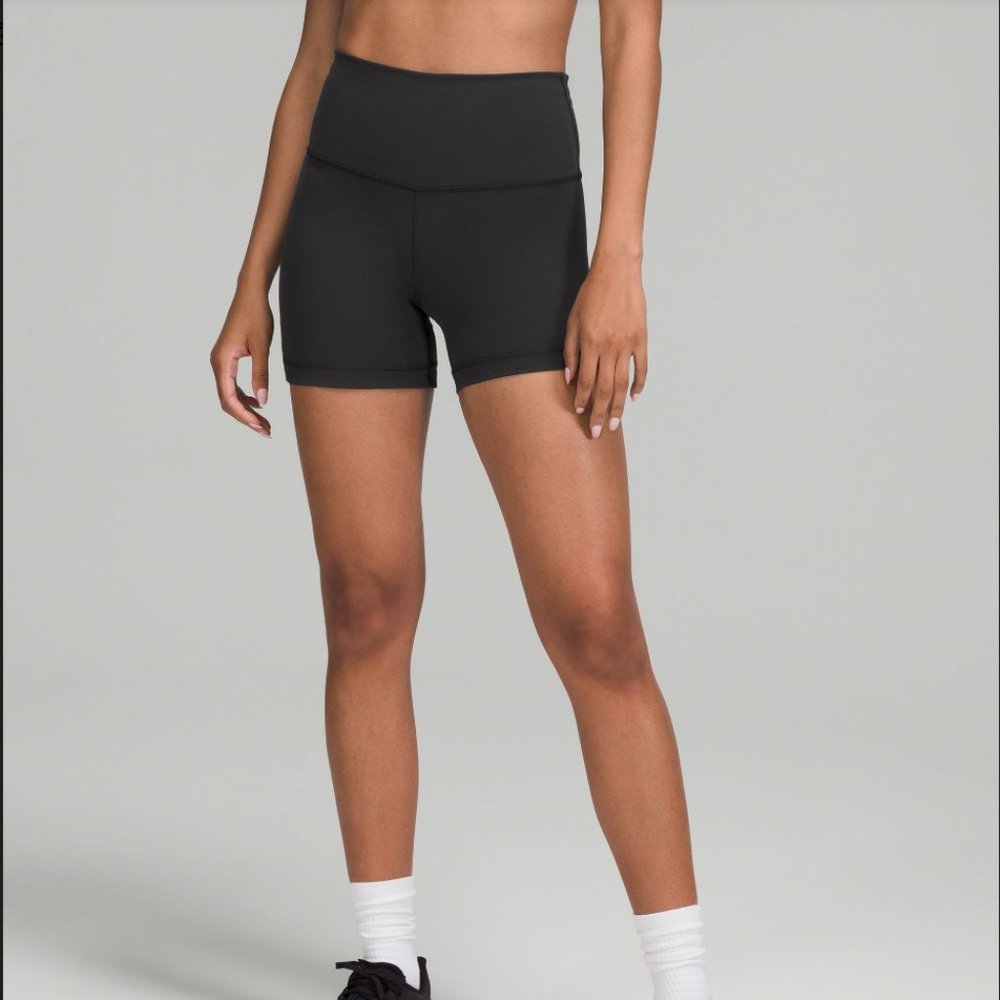 Lululemon Wunder Train High-Rise Short 4"